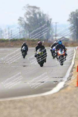 media/Sep-20-2025-TrackDaz (Sat) [[27f0cde673]]/B Group/220pm (Turn 9)/